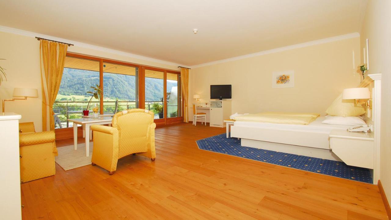 Hotel Olympia Brunico Exterior foto